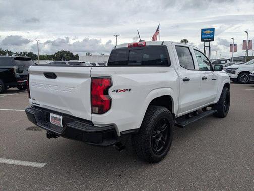 2024 Chevrolet Colorado WT