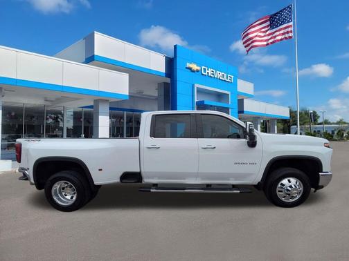 Summit White 2024 Chevrolet Silverado 3500 LTZ