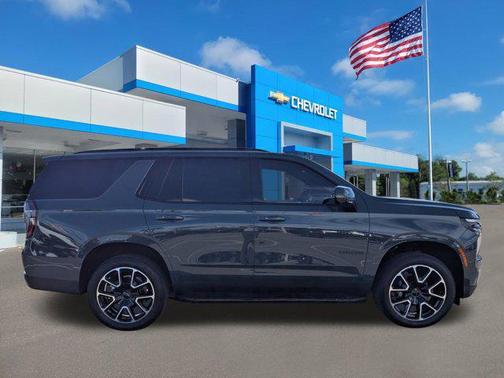 2025 Chevrolet Tahoe 4WD RST