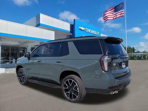 2025 Chevrolet Tahoe 4WD RST