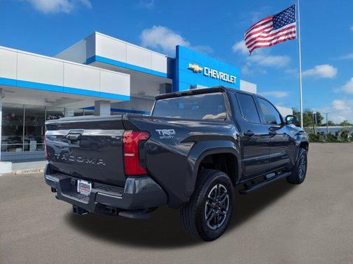 2025 Toyota Tacoma TRD Sport