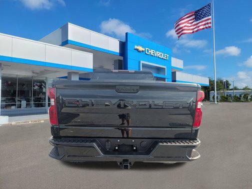 2023 Chevrolet Silverado 1500 Custom Trail Boss