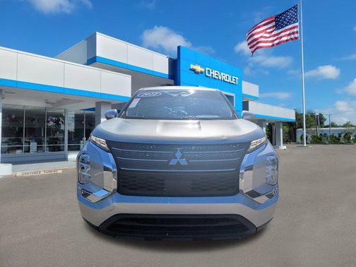 2022 Mitsubishi Outlander ES 2.5 2WD