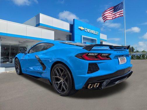 2021 Chevrolet Corvette Stingray w/2LT