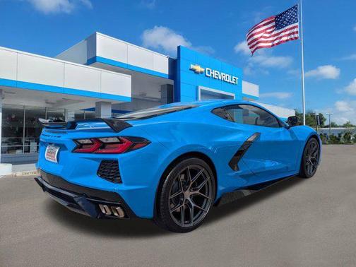 2021 Chevrolet Corvette Stingray w/2LT