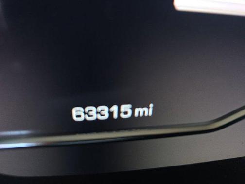 Onyx Black 2024 GMC Yukon XL Denali