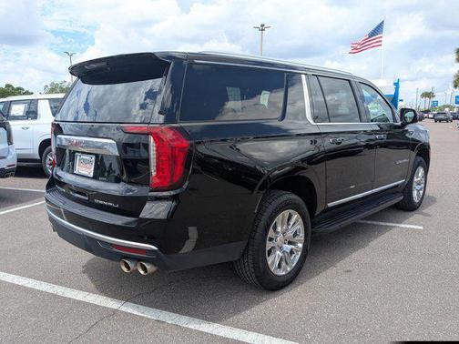 2024 GMC Yukon XL Denali