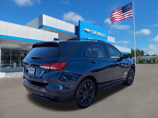 2023 Chevrolet Equinox FWD RS