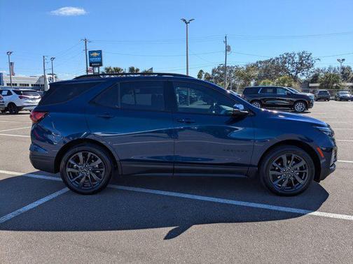 2023 Chevrolet Equinox FWD RS