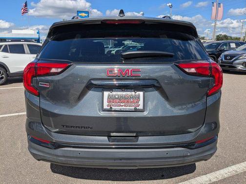 2021 GMC Terrain SLT