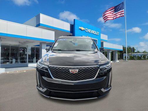 2024 Cadillac XT6 Luxury FWD