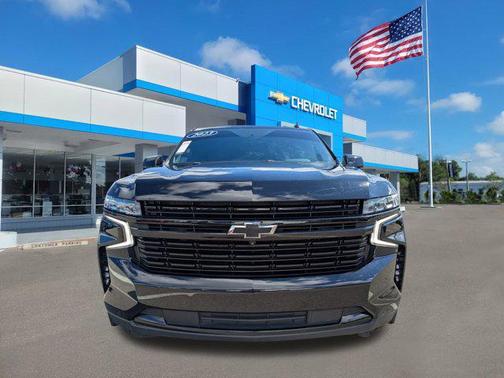 2023 Chevrolet Suburban RST