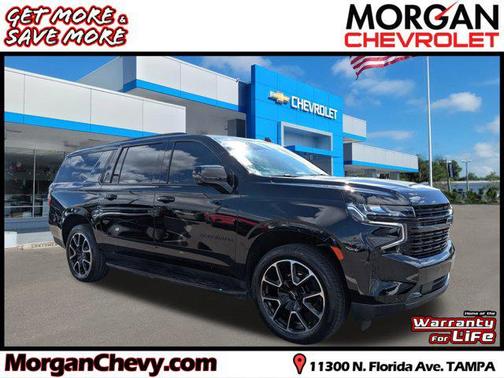 2023 Chevrolet Suburban RST