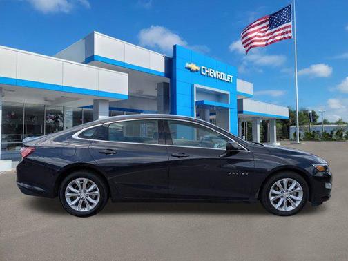 2022 Chevrolet Malibu FWD LT