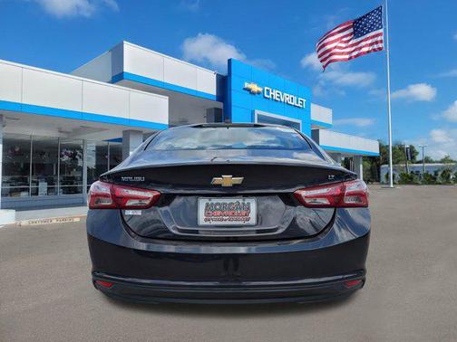2022 Chevrolet Malibu FWD LT