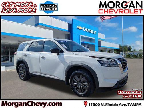 2023 Nissan Pathfinder S FWD