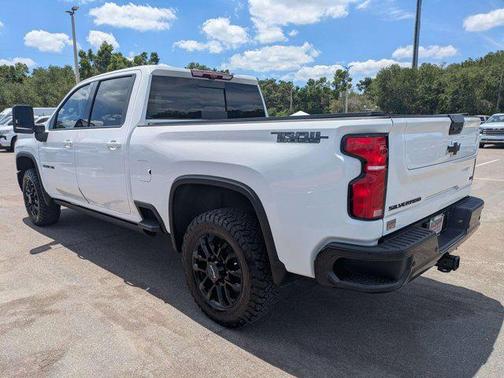Summit White 2025 Chevrolet Silverado 2500 LTZ