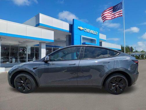Midnight Silver Metallic 2023 Tesla Model Y Long Range Dual Motor All-Wheel Drive