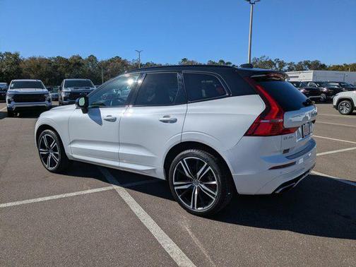 2020 Volvo XC60 T5 R-Design