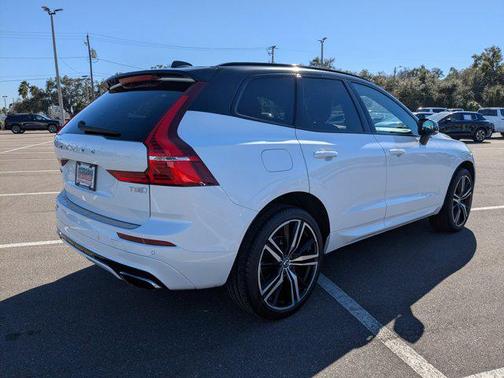 2020 Volvo XC60 T5 R-Design