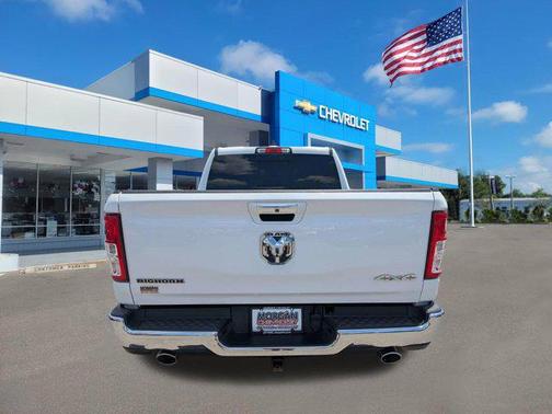 Bright White Clearcoat 2020 RAM 1500 Big Horn/Lone Star