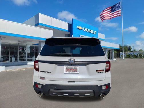 2022 Honda Passport AWD TrailSport