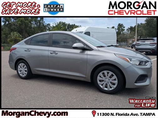 Forge Gray 2022 Hyundai Accent SE