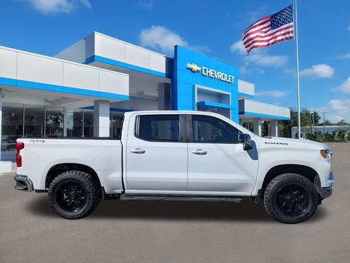 Summit White 2023 Chevrolet Silverado 1500 LT