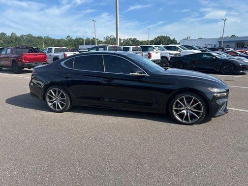 2023 Genesis G70 2.0T RWD