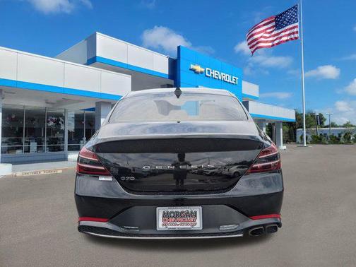 2023 Genesis G70 2.0T RWD