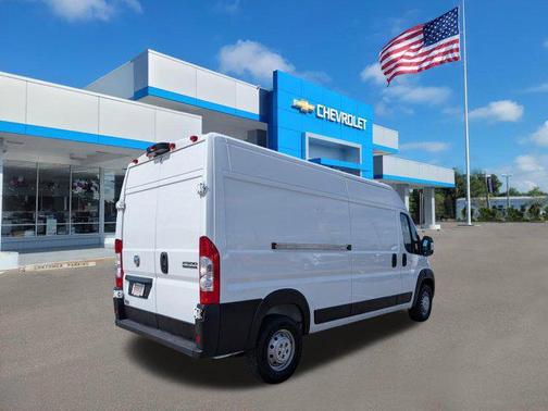 2025 RAM ProMaster 2500 Tradesman