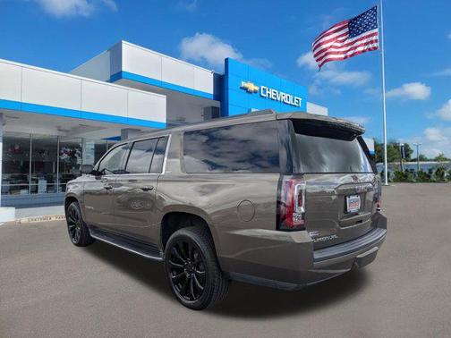 2016 GMC Yukon XL SLT