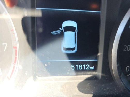 2019 Hyundai Veloster 2