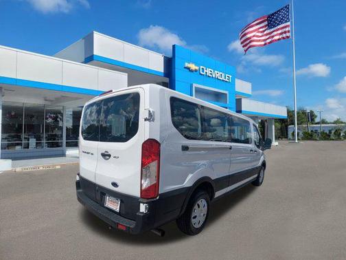 2022 Ford Transit-350 XLT