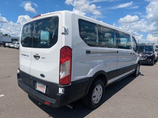 2022 Ford Transit-350 XLT