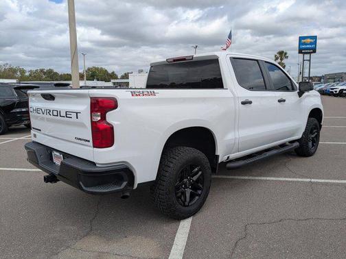2024 Chevrolet Silverado 1500 Custom Trail Boss