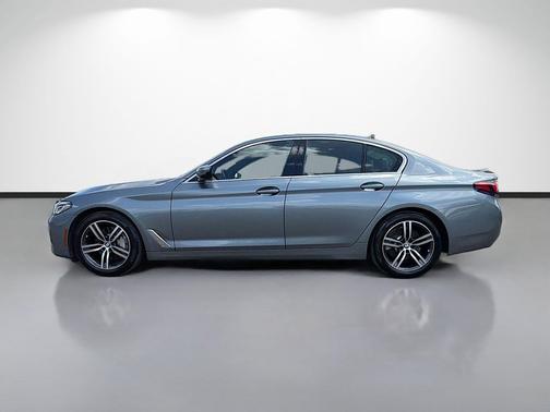Bluestone Metallic 2021 BMW 530 530i
