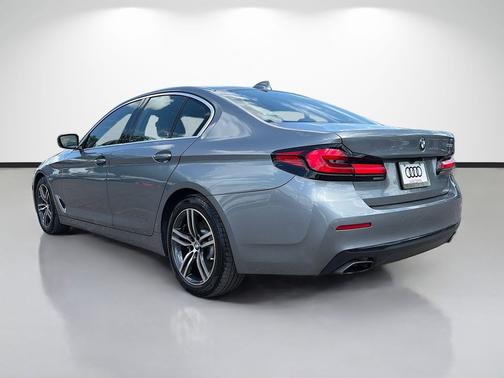 Bluestone Metallic 2021 BMW 530 530i