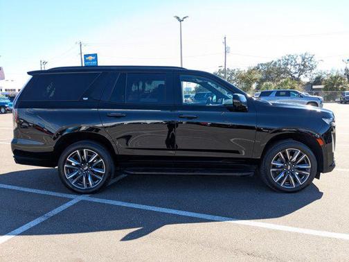 2024 Cadillac Escalade Sport