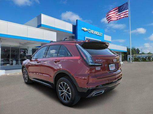 2024 Cadillac XT4 Sport