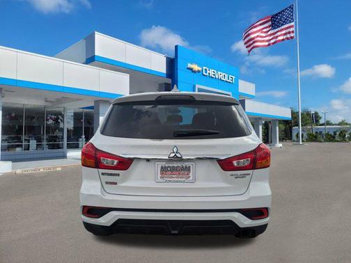 2018 Mitsubishi Outlander Sport 2.0 ES