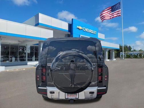 2023 Land Rover Defender 130 First Edition