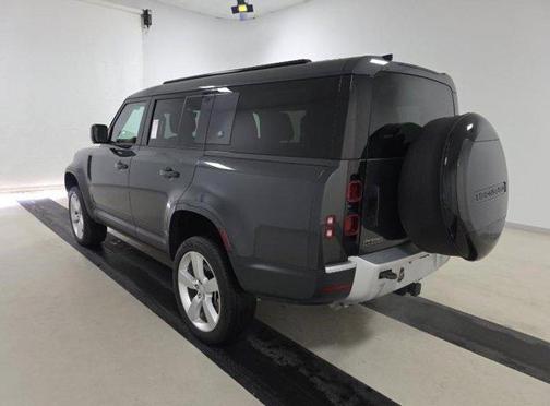 2023 Land Rover Defender 130 First Edition