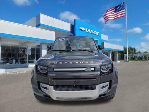 2023 Land Rover Defender 130 First Edition