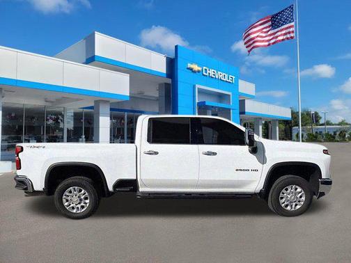 Summit White 2025 Chevrolet Silverado 2500 LTZ