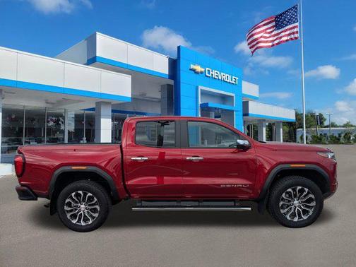 2025 GMC Canyon Denali