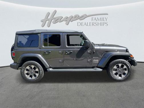 2021 Jeep Wrangler Unlimited Sahara