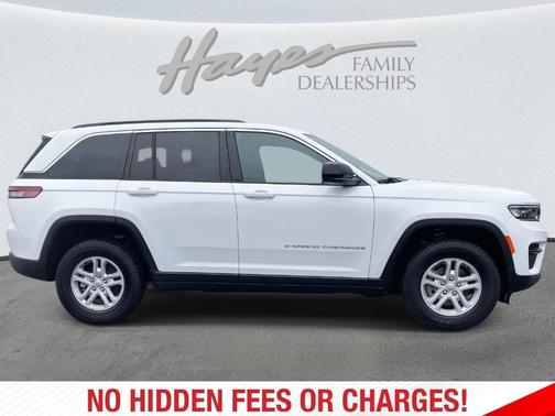 2024 Jeep Grand Cherokee Laredo