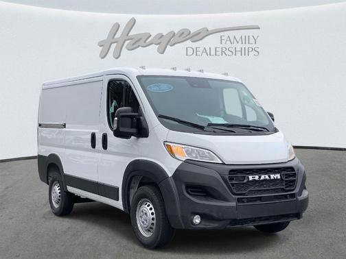 2026 RAM ProMaster 1500 Low Roof
