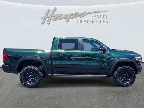 Serrano Red 2026 RAM 1500 RHO